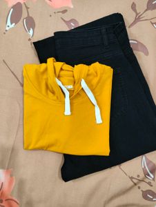 Hoodie &amp; Jeans Outfit