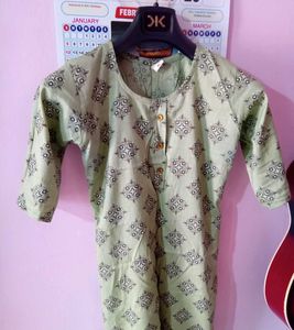 Kurti A Line