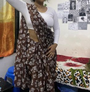 Aesthetic Saree🦅