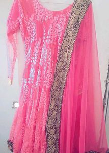 Elegant Pink Embroidered Kurta