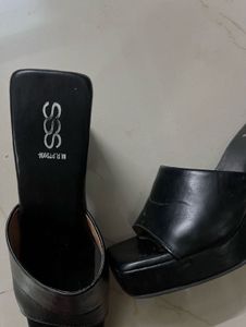 brand new sss black y2k heels