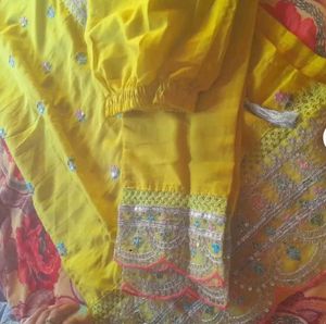 Green Embroidered Kurta Set