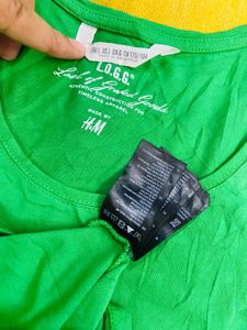 H&amp;M Half Sleeve T-shirt Stretchable