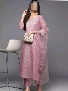 Chanderi Silk Embroidered Kurti Set ,net Duppatta
