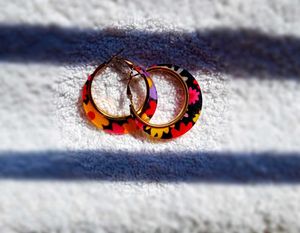 2 Hoop Pairs.With Flowery &amp; Woody Design.