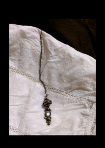 Combo Of Traditional Gujrati Bangles And Mangtika.