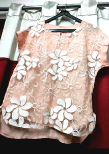 Pretty Top