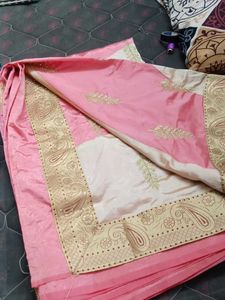 Saree Without Blouse