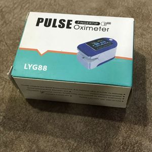 PULSE OXIMETER