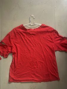 Red Vibe Graphic Tee