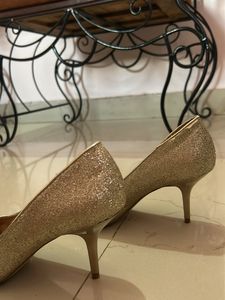 Carlton London Gold Heels