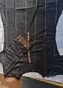 Embroidered Kurta Set
