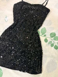 Black Bodycon Dress