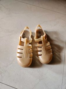 Zudio Jelly Shoes