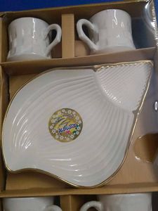 4 Cup 1 Platter Set