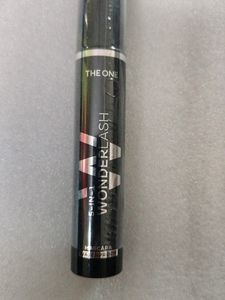 5-in-1 Wonder Lash Ultra Mascara Waterproof  Black