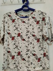 New RIO White 👕T Shirt With Beautiful Flora