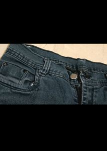 2 Brand New Jeans 🎉