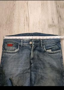 sc1228 Wrangler Jeans size 34