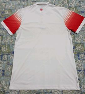 HRX Red &amp; White Sports Tshirt