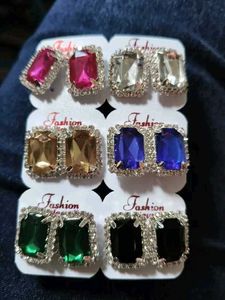 Stud Earrings with Rhinestones