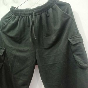 Women Black High Waist Cargo Trouser