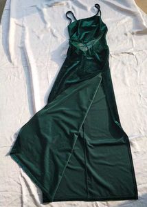 Brand New (Urbanic) Green Velvet Dress
