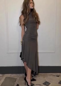 Elegant Gray Midi Dress