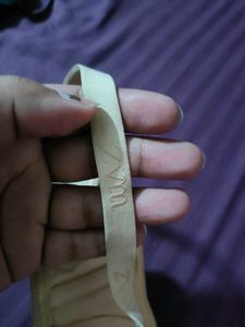 Nude bra With Deattachable Straps