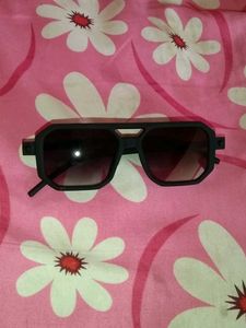 Stylish Black Sunglasses