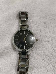 Elegant Silver-Tone Wristwatch