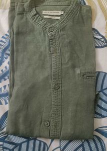 Mens Shirt Size 40 M Slightly Faded