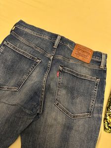 Levis Jeans