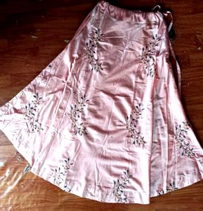 Elegant Embroidered Lehenga Set.