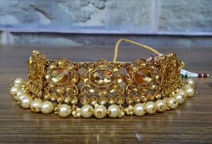 Elegant Gold-Tone Pearl Choker Necklace