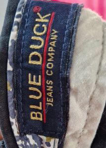 A Black Coloured Men&#39;s Wear Jeans Pant.