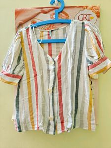 White Stripped Top With Short Sleeves