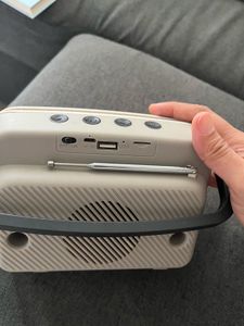 Fingers Mini Speaker