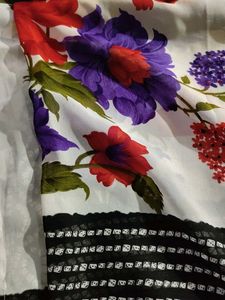 Floral Print Saree with Border