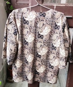 New Printed Top