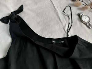 Thrifted One-Shoulder Side Tie Flared Top