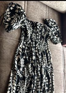 Floral Print Off-Shoulder Maxi Dress