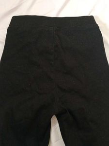 Model Jeggings In Black