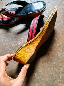 Vintage Style Red &amp; Black Sandals