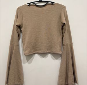 Bell Sleeve Crop Top