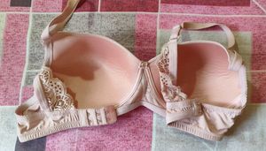 Lightly Paded T-shirt Bra