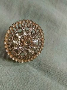 Elegant Floral Design Ring