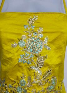 DESI Y2K EMBROIDERED TOP