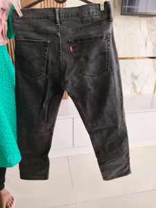 Levis Black Wash Denim Jeans