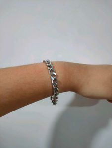 Silver Color Chain Link Bracelet